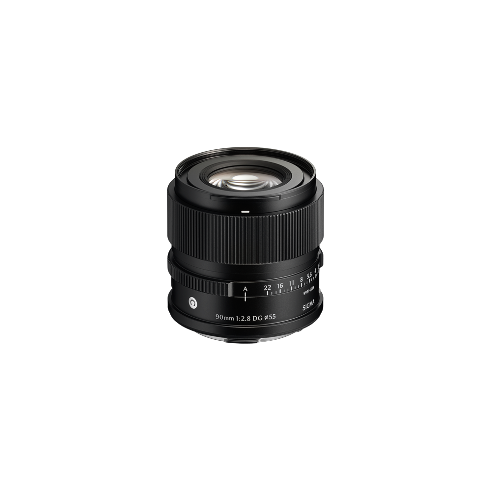 90mm F2.8 DG
